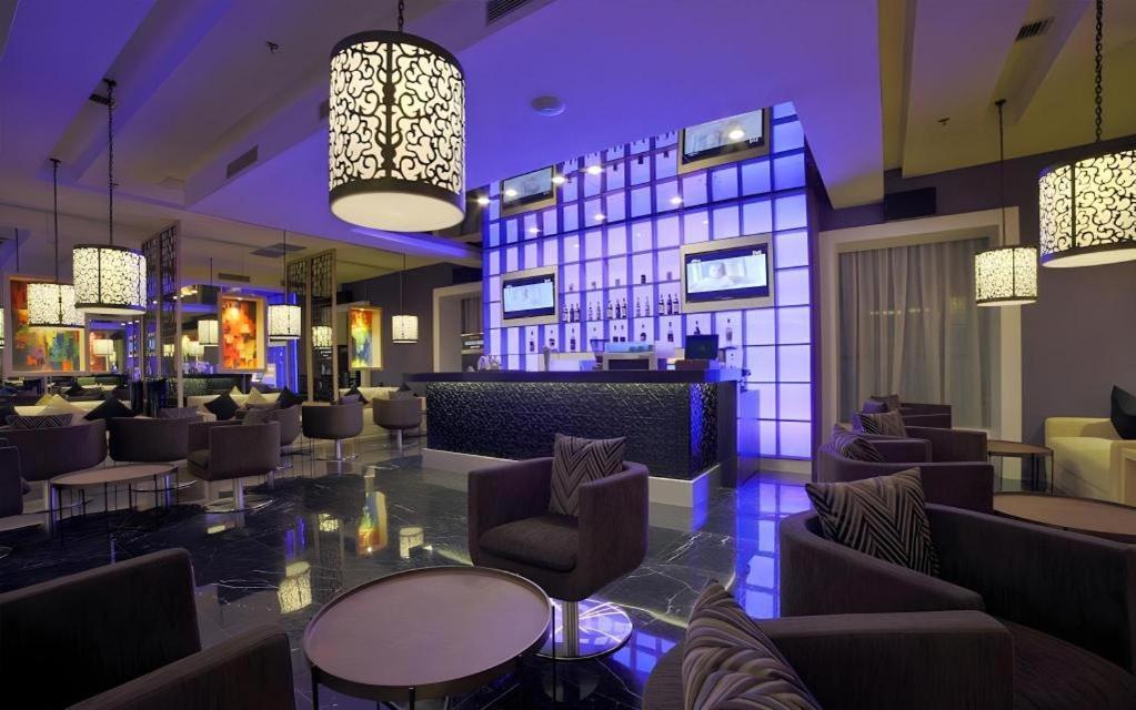 Brits Hotel Karawang Ngoại thất bức ảnh