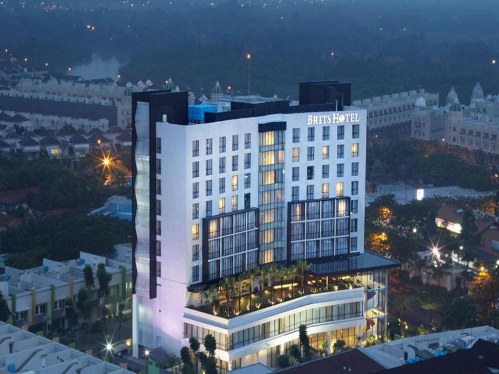 Brits Hotel Karawang Ngoại thất bức ảnh