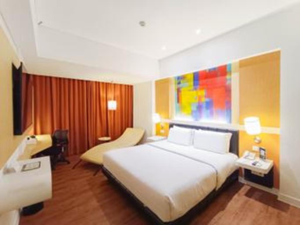 Brits Hotel Karawang Ngoại thất bức ảnh