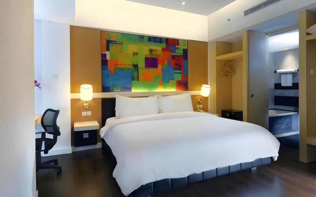 Brits Hotel Karawang Ngoại thất bức ảnh